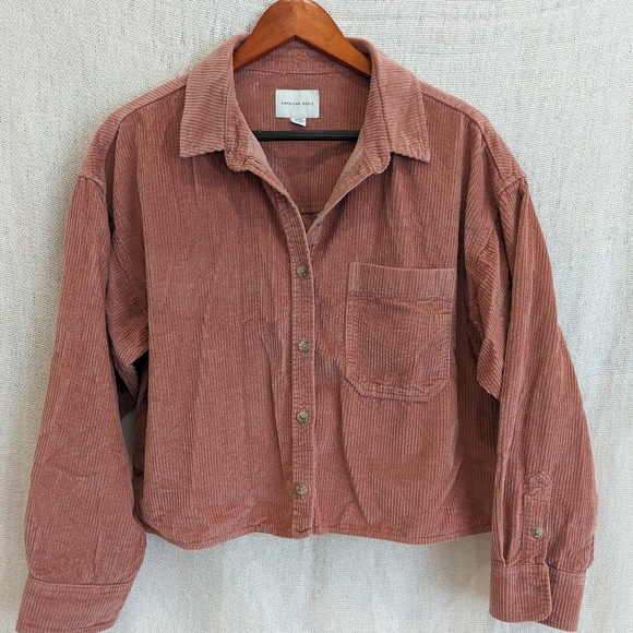 American Eagle Corduroy Cropped Button Up Shirt - Picture 1 of 4